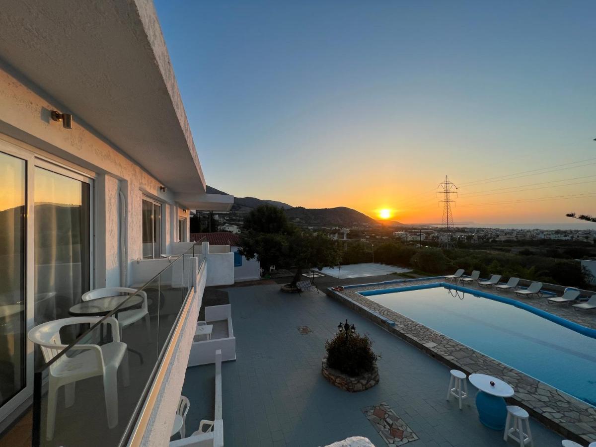 Silia Suites Malia  Bagian luar foto