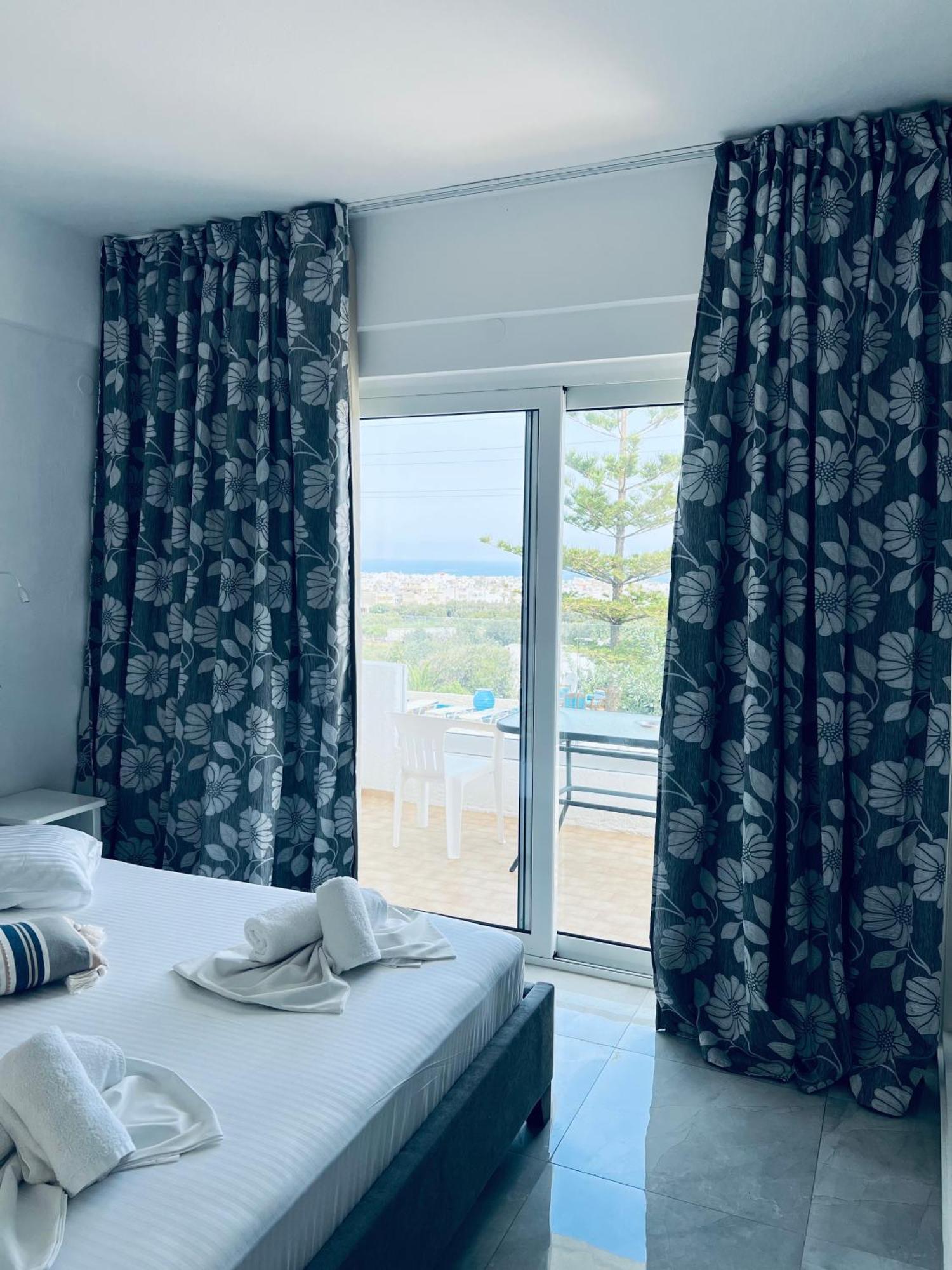 Silia Suites Malia  Bagian luar foto