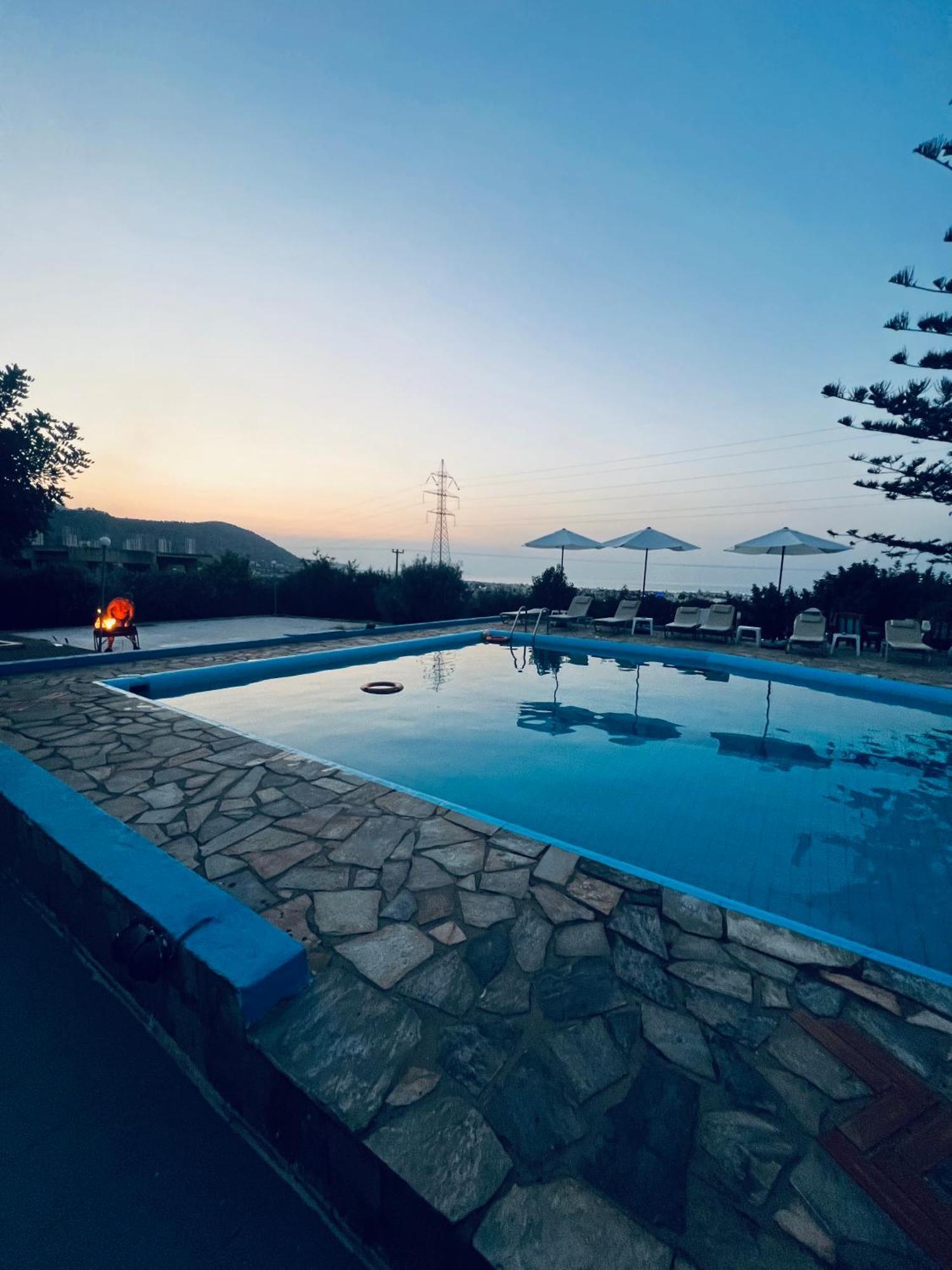 Silia Suites Malia  Bagian luar foto