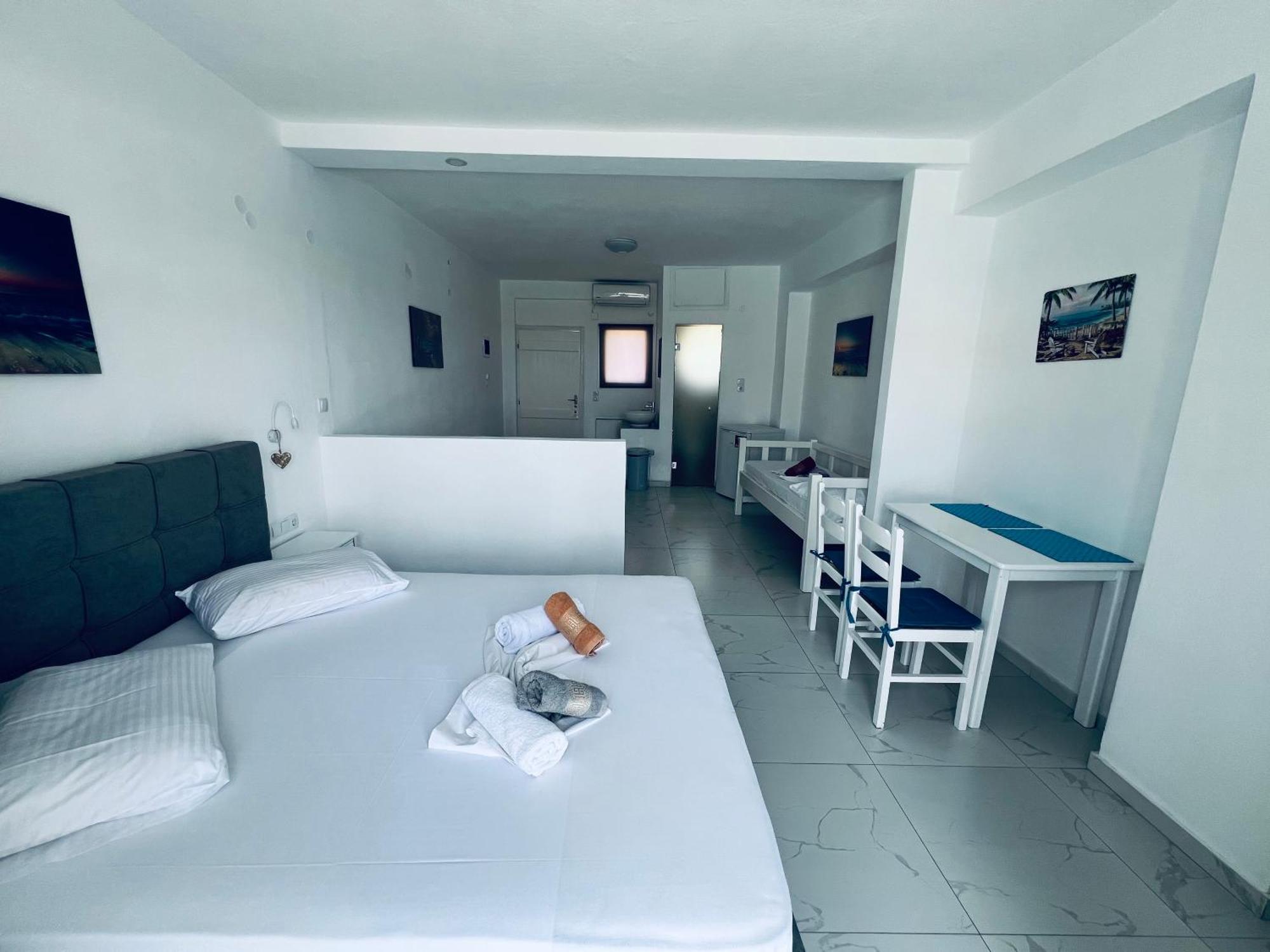 Silia Suites Malia  Bagian luar foto