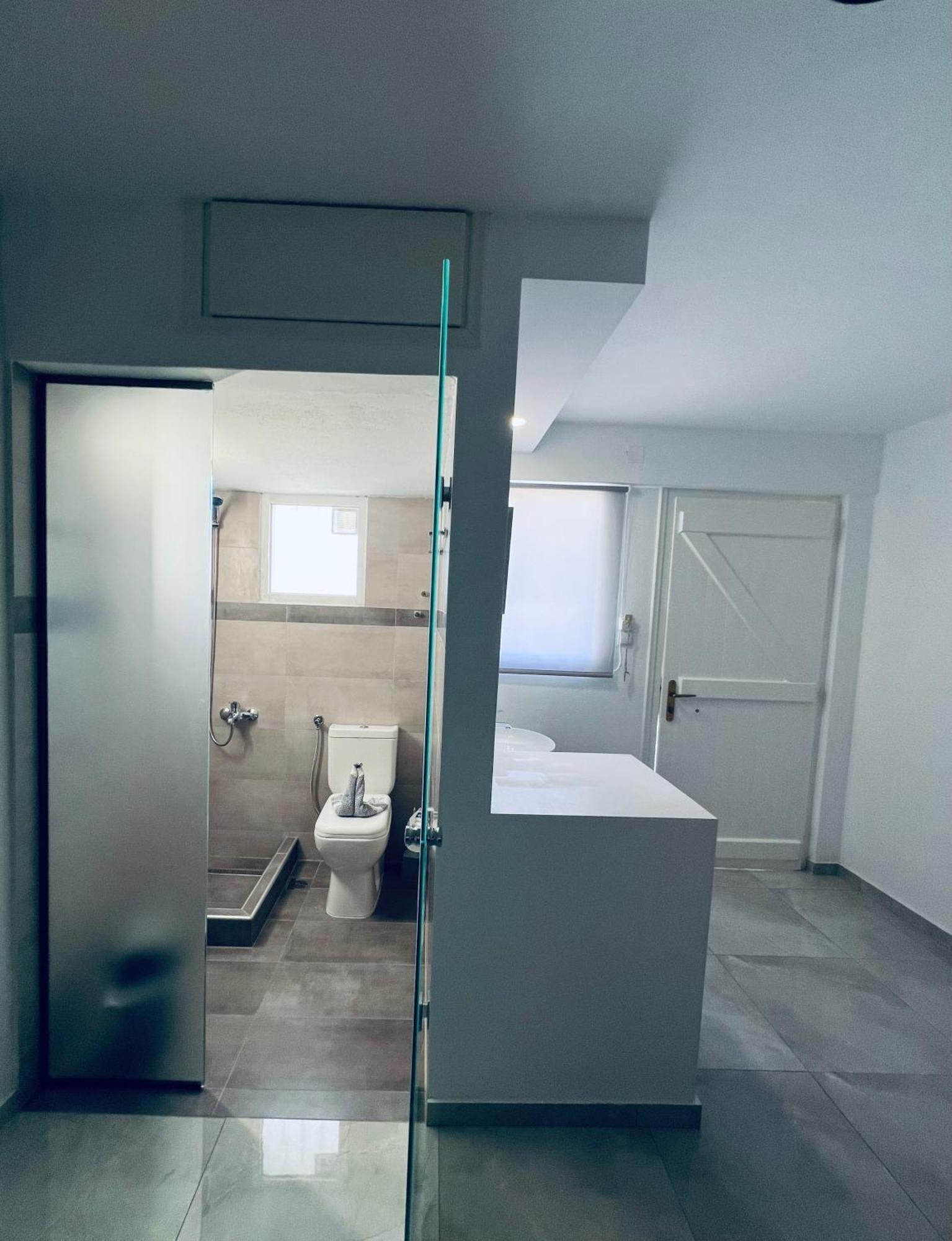 Silia Suites Malia  Bagian luar foto